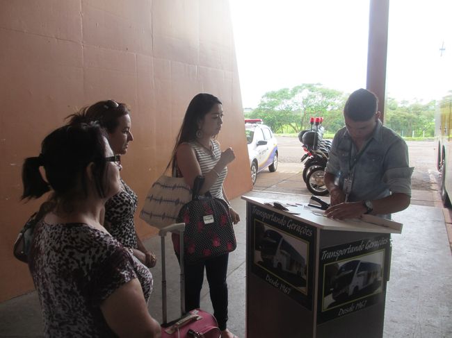 愛弟子ちゃんをバスターミナルに見送って