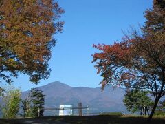 安達太良ＳＡから見た安達太良山