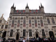 ブルク広場に到着です。