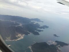 徳島阿波踊り空港に近づいてきました。