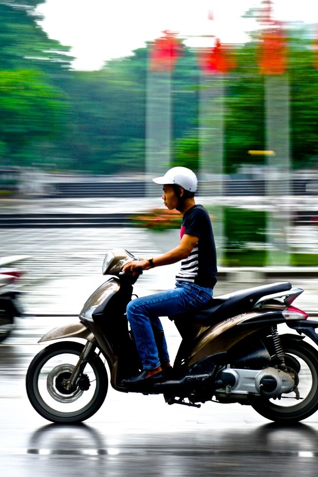 ブーンブンブン<br />ブンブン〜〜〜〜<br />プップ〜〜