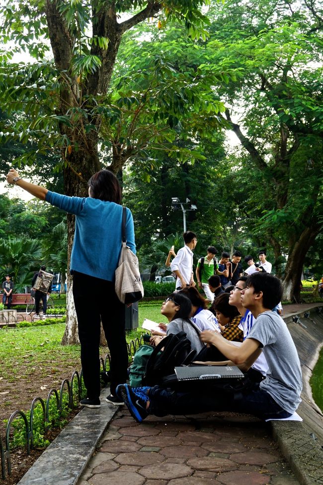 先生が説明しているのだろうか。。。。