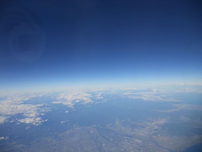 天気がよく、富士山がよく見えました。<br /><br />やっぱり国外逃亡は、元気の素です。絶対必要。<br />国内旅行では、味わえない解放感。<br /><br />