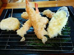 天ぷら　どこ

揚げたてが食べられます。
