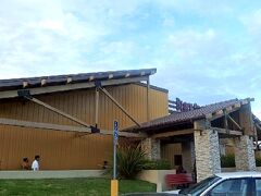 ディナーは、 Torrence(トーレンス/トーランス)のDelamo（デルアモ）にあるBlack Angus Steakhouse（ブラックアンガス・ステーキハウス）ヘ！