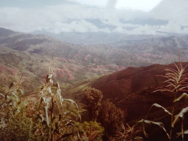 ネパール国境へゆくバスの峠越え