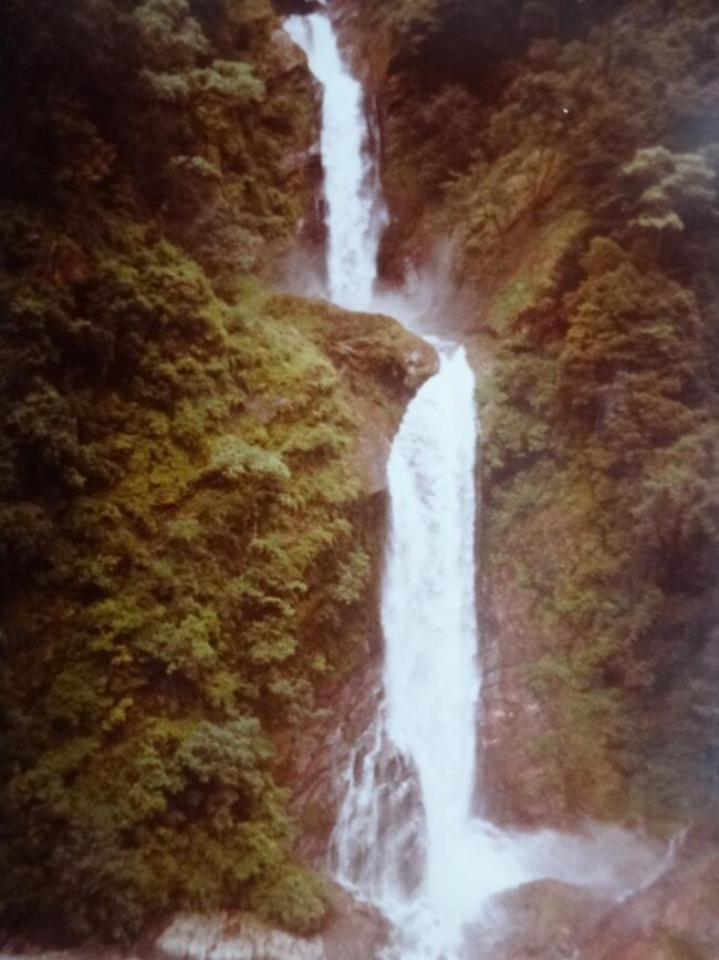 国境近くにあるチベット側のコダリ滝