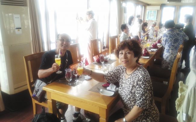 まずは乾杯〜〜ツーショット