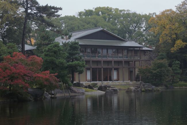 あちらに見えますのが･･･<br /><br />フランス料理の有名店になります。