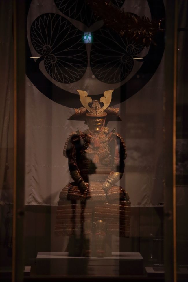 では、徳川美術館へ。<br /><br />館内は撮影不可です。自動ドアが開いた瞬間、パシャリしました^^;