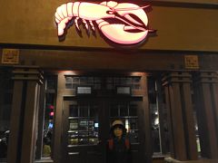 【Red Lobster】
ホテルから近いのと初日は疲れているかな
と思い選択しました
2人でチップ込みで59＄でした