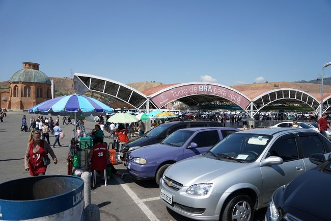 <br /><br /><br />アパレシーダの駐車場。<br />けっこう高かったなぁ。1500円くらい。