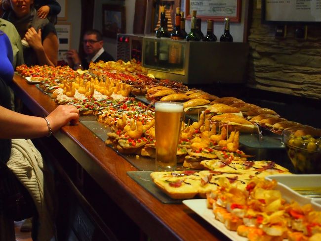 美味しそうなピンチョスが並んでました