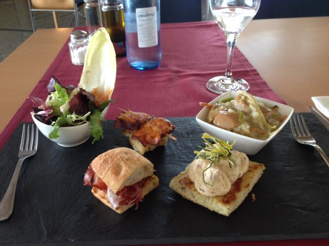 最後は空港で食べて〆<br /><br />バスクでいろいろ食べまくってきました(^-^)/