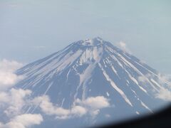 窓からはきれいに富士山を眺めることができました。