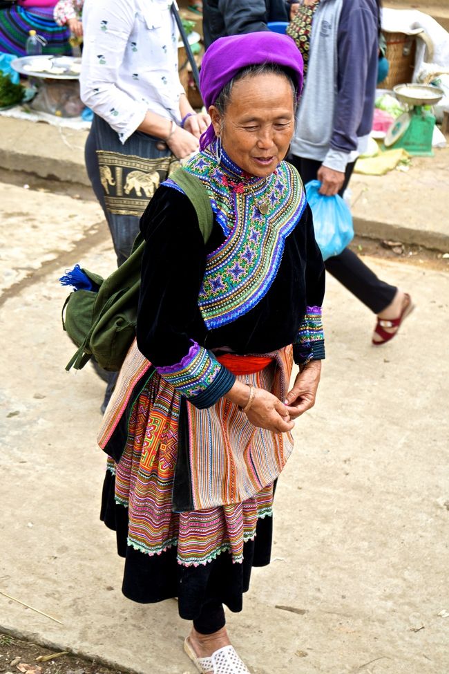 お友達にも会っておしゃべりもしたし<br />買い物も出来たし<br />食事もしたし<br />そろそろみなさん家路につく時刻かな<br />