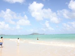 まずはカイルアビーチ！水色がとっても綺麗で、圧巻でした

こんなにきれいなビーチを見たのは初めて