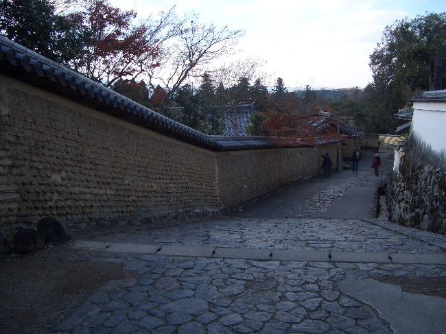 二月堂〜東大寺へ向かいます。