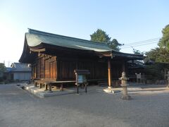 生和神社から南西へ1kmほど，野洲市久野部の圓光寺．
8世紀の末頃，最澄による開基とされる．隣接する大行事神社の宮寺のひとつだった．本尊は聖観音．境内拝観自由．
写真は本堂，1257年建造，木造一重，切妻造，向拝一間付，銅板葺，国重要文化財．
写真撮影箇所付近には石造九重塔もありこれも重文である．