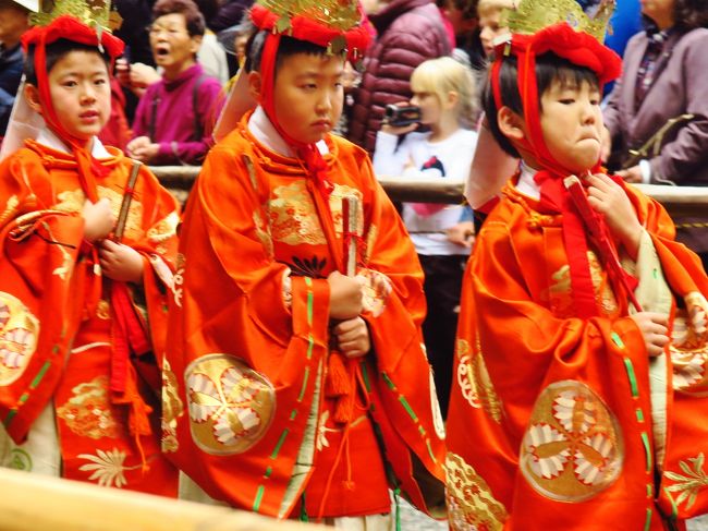 日光-6 東照宮 《百物揃千人武者行列》 D ☆騎乗の神官、稚児 日光-6 東照宮 《百物揃千人武者行列》 D ☆騎乗の神官、稚児