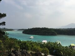 帰りの飛行機の便まで時間があったので
川平湾を眺め