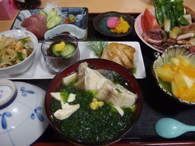 最後の夜の大浜荘の夕食<br />やっぱりうまい！