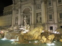 夜のお散歩、Fontana di Trevi（トレヴィの泉）