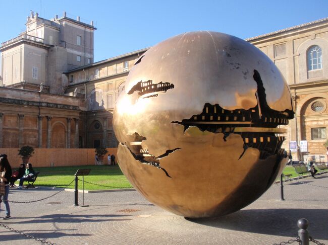 こちらも中庭。