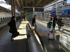 京都駅に到着。階段を降りるとすぐに近鉄京都駅です。
