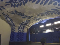 地下鉄駅「ストックホルム中央駅」
2014年ランキング　12位
2011年ランキング　3位

いかにも北欧デザインといった感じです。