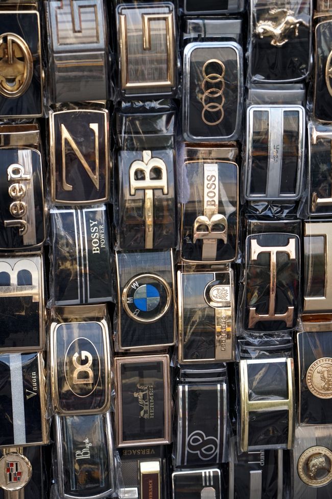 ヴェトナム人はブランド好きだったのか<br />それとも最近は<br />MADE IN VIETNAM 製品が多いですからね