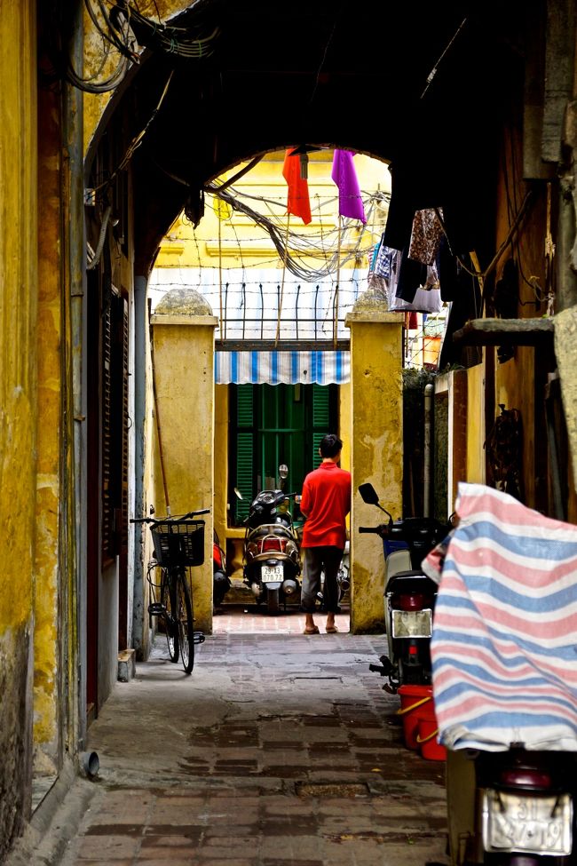 お宅<br />覗き見