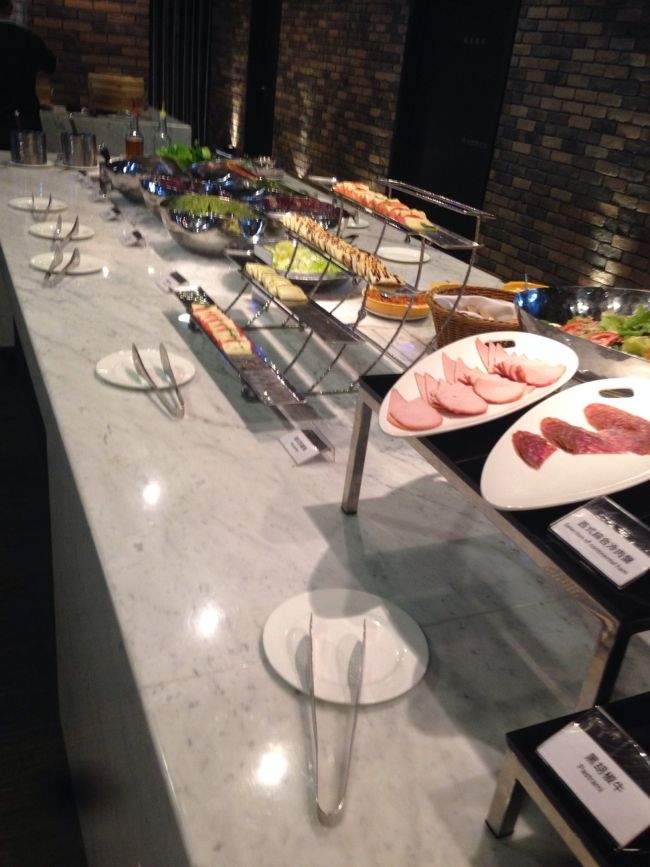 ２日目<br />朝食はビュッフェ