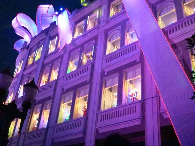 ところでHSBCブラジル（HSBC Bank Brasil）は今年、ブラジル民間銀行第二位のブラデスコ（Bradesco）に、１７６億レアル（５４００億円）で買収されました。<br /><br />元々はHSBCブラジル自体、Bamerindus というパラナ州の銀行だったため、本社はクリチバにあります。