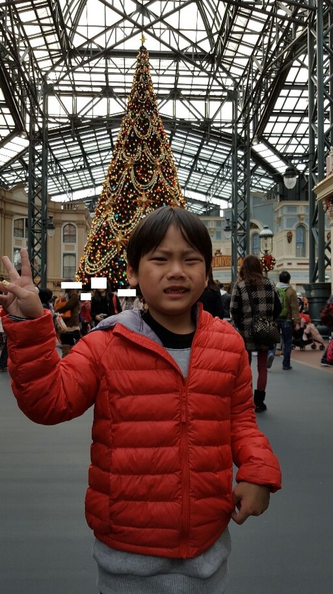 さぁ、もうバイバイしなきゃね。<br /><br />あ〜とうとうこさま泣いちゃいました。ものすごく楽しみにしてた旅が終わっちゃうから悲しくなっちゃったんだね。<br />