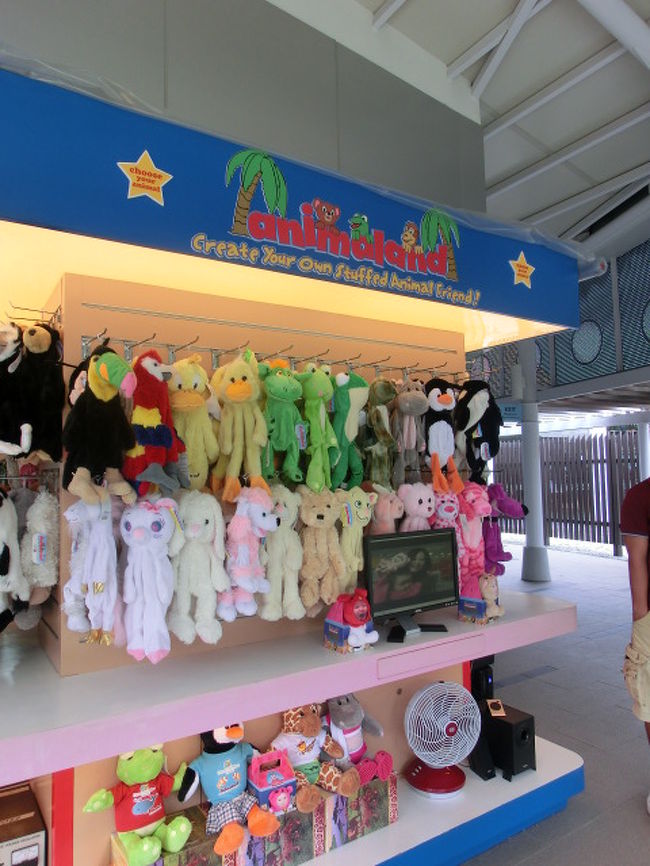 あまり、水族館と関係ない動物も。