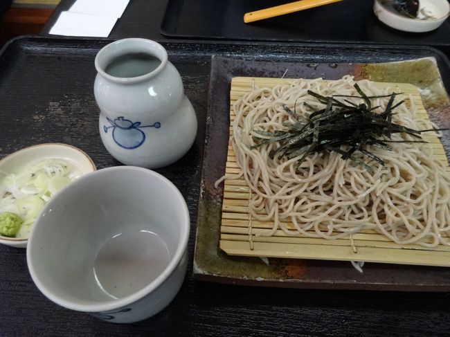 ざるそば　８００円<br />〆にそば湯も頂き、大変美味しかったです♪