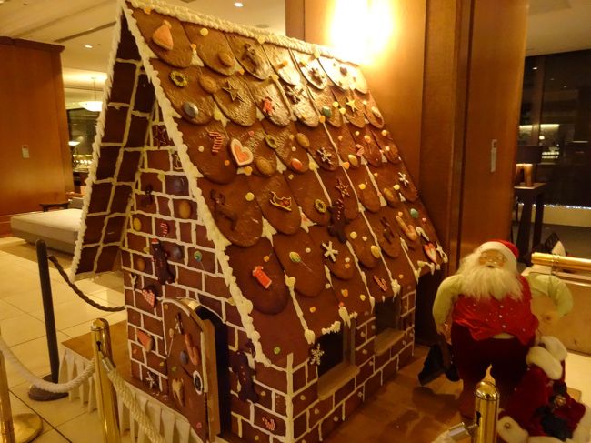 もうすぐクリスマス<br />美味しそうなお菓子の家♪