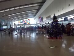 那覇空港。　　JALターミナル。