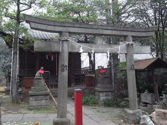 四合（しあわせ）稲荷神社