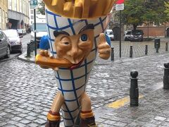 出発の時間までまだ少しあったので、最後の食べ納めとして
またこちらのお店にやってきました。