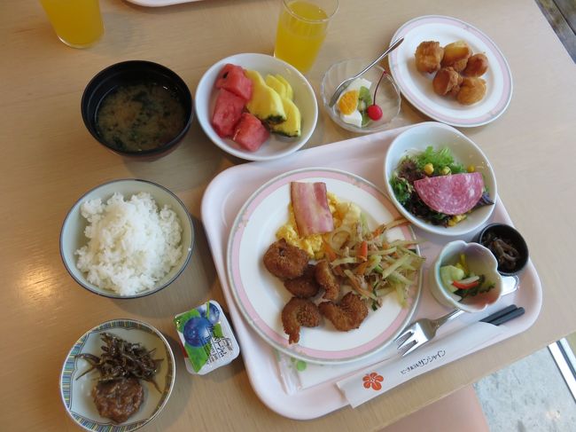 最終日の朝食<br />好物エビフライがあったので、沢山たべましたぁ！