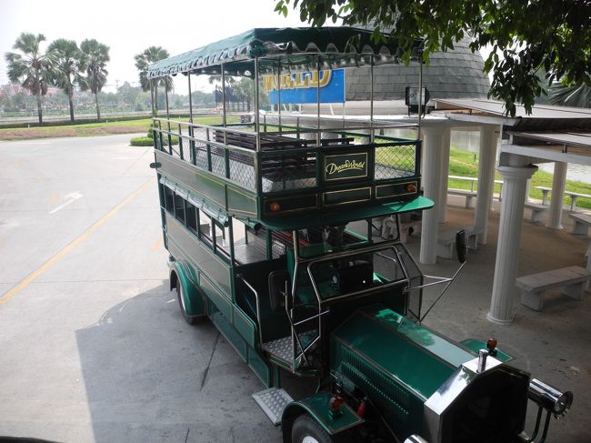 これが、無料シャトルバス。