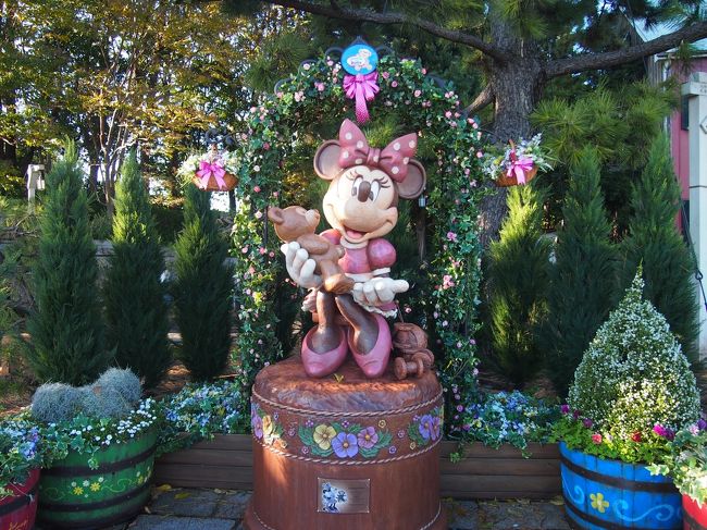 クリスマス時期のディズニーシーへ 強風の影響でショー中止 アトランクションなどを楽しみました 昼編 東京ディズニーリゾート 千葉県 の旅行記 ブログ By かおニャンさん フォートラベル