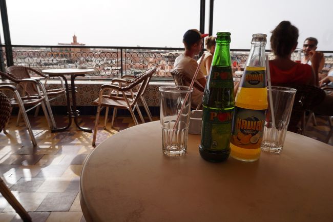 フナ広場「カフェ･ド･フランス」<br />