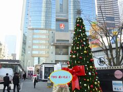 AM10：50

何とか集合時間に間に合いました。
１２月ですね！クリスマスムード一杯です。