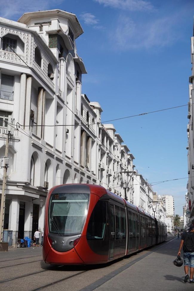 路面電車も走っていますが、乗りませんでした。