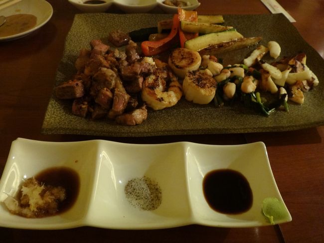 肉は、霜降りの日本人好みのもの。