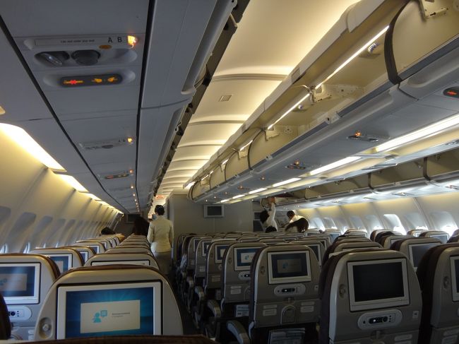 エアバス機内。