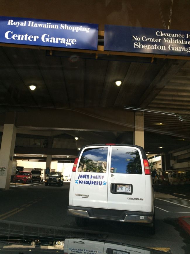 コオリナを後にして、そろそろワイキキに向かい、ホテルにチェックインします。<br />今回も前回同様、子連れには何かと便利なシェラトンワイキキ滞在です。<br />